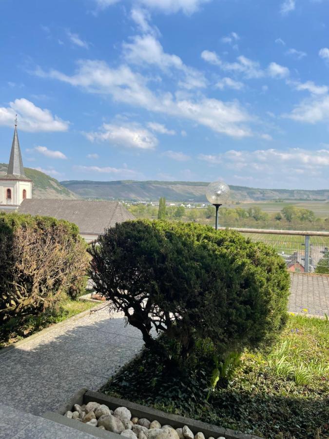 The View Apartment Ensch Екстериор снимка